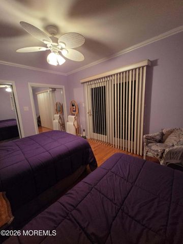 37 Frank Drive, Manahawkin, NJ 08050