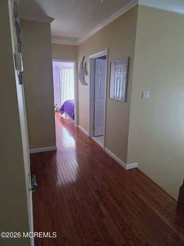 37 Frank Drive, Manahawkin, NJ 08050