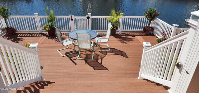 37 Frank Drive, Manahawkin, NJ 08050