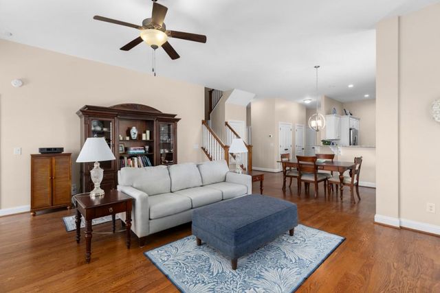 129 Cornerstone Place, Woodstock, GA 30188