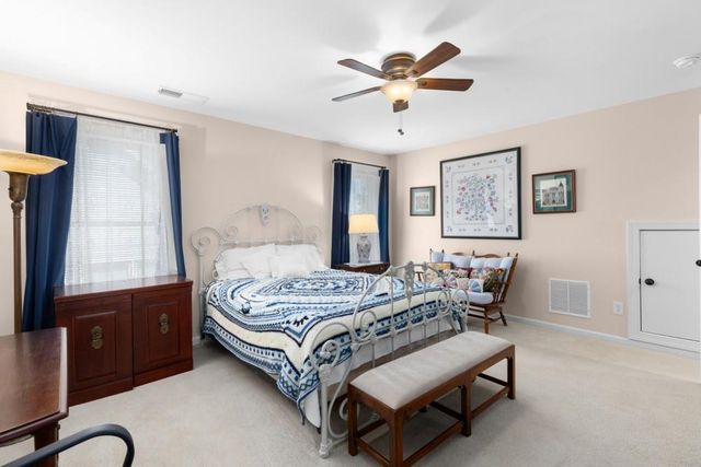 129 Cornerstone Place, Woodstock, GA 30188