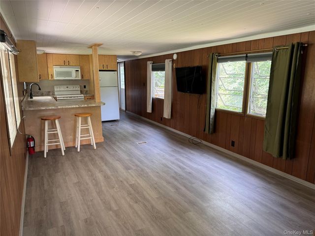 204 Mongaup Road, Hurleyville, NY 12747