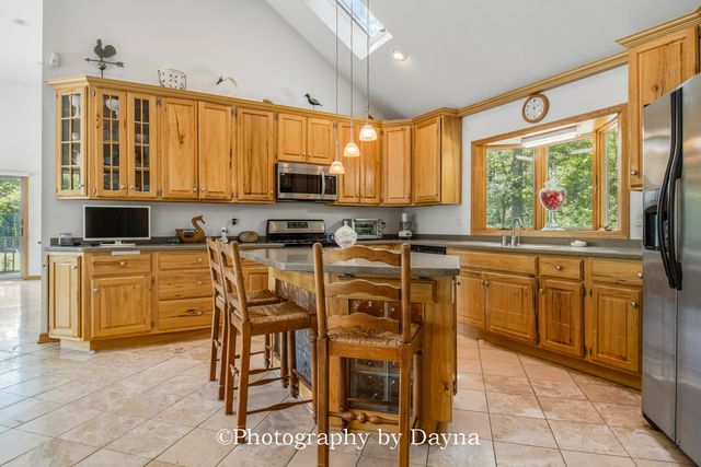 2640 E 3660 South Road, Kankakee, IL 60901