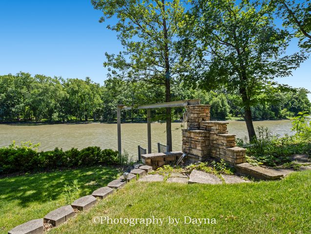 2640 E 3660 South Road, Kankakee, IL 60901