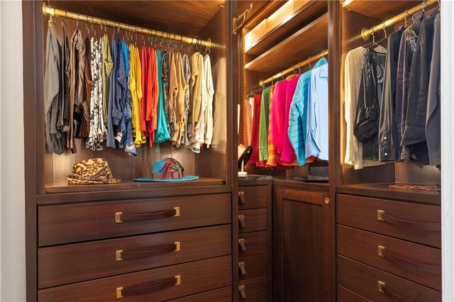 2575 Peachtree NE Road 9-G, Atlanta, GA 30305