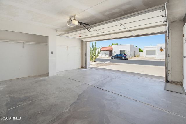 1107 E Michigan Avenue, Phoenix, AZ 85022