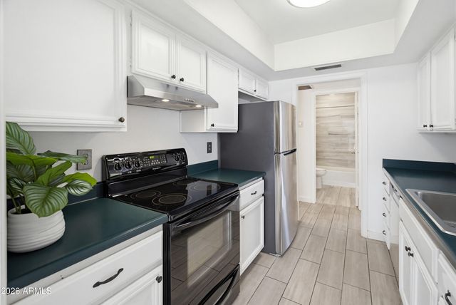 1107 E Michigan Avenue, Phoenix, AZ 85022