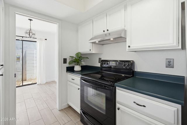 1107 E Michigan Avenue, Phoenix, AZ 85022