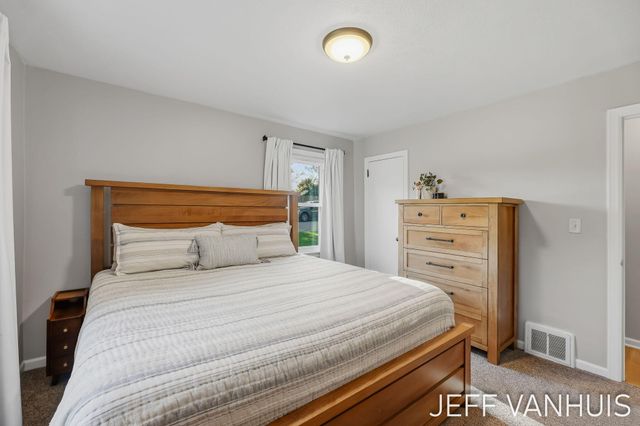 1270 Cedar Street Ne, City Of Grand Rapids, MI 49503