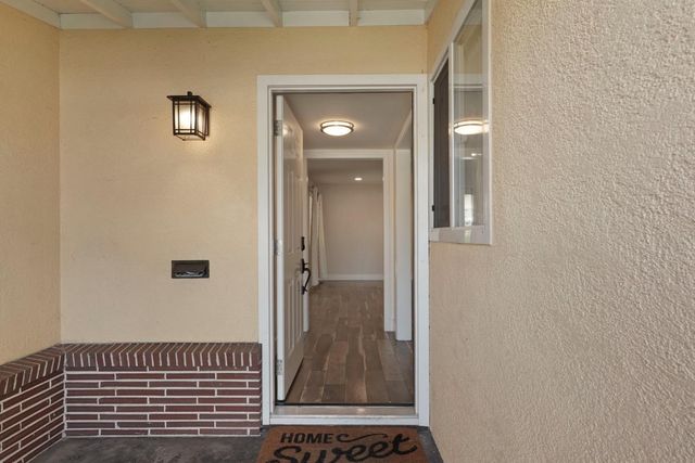 932 Sylvia Dr, Lodi, CA 95240