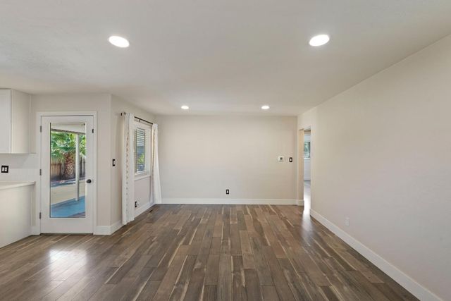 932 Sylvia Dr, Lodi, CA 95240