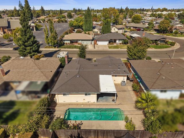 932 Sylvia Dr, Lodi, CA 95240