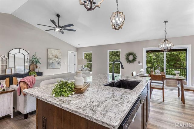 758 Blake Drive, Hillsboro, MO 63050