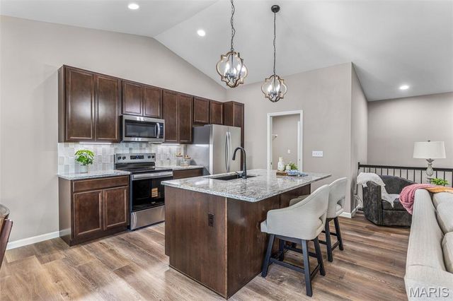 758 Blake Drive, Hillsboro, MO 63050
