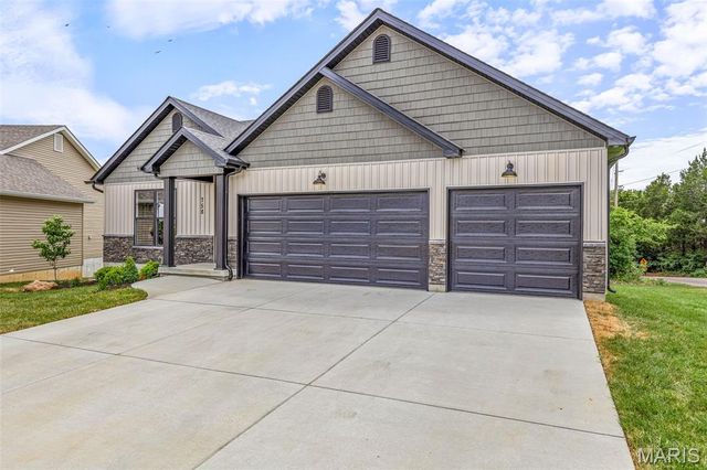 758 Blake Drive, Hillsboro, MO 63050