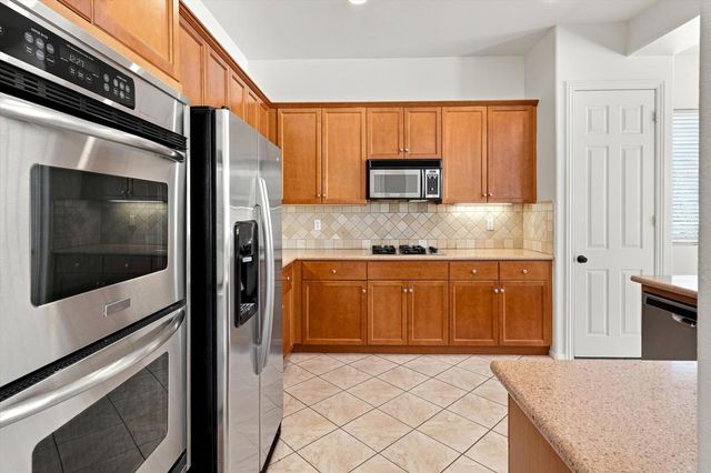 125 Traviso Drive, Palm Desert, CA 92211