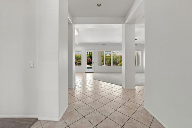 125 Traviso Drive, Palm Desert, CA 92211