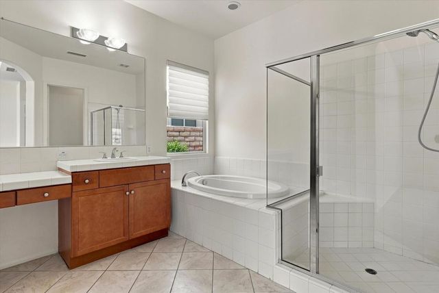125 Traviso Drive, Palm Desert, CA 92211