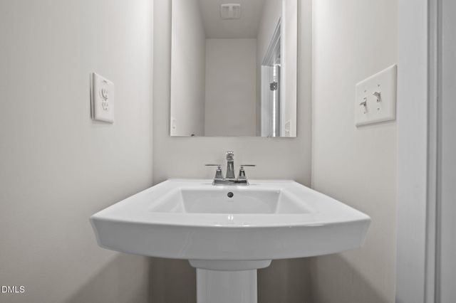 945 Anthem Lane, Durham, NC 27713