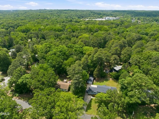 304 Plum Lane, Chapel Hill, NC 27517