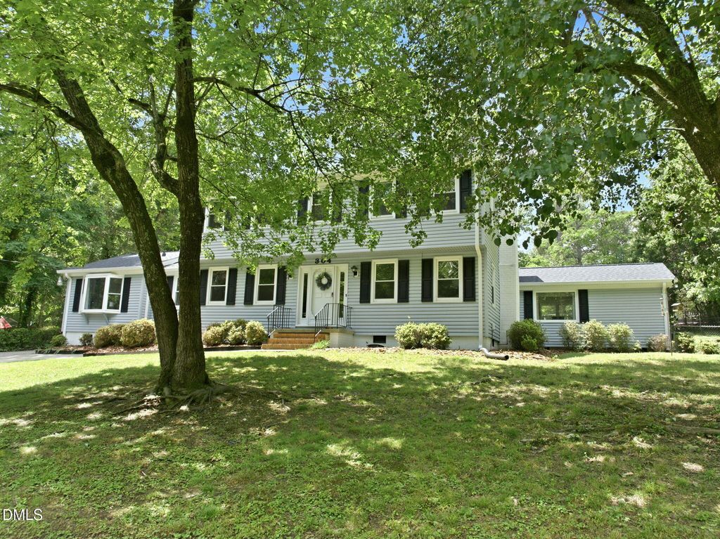 304 Plum Lane, Chapel Hill, NC 27517
