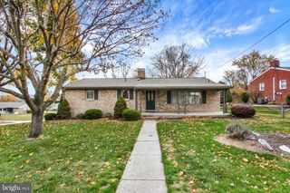 117 HIRTLAND AVE, Hanover, PA 17331