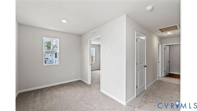 3807 Crow's Nest Ct, Hopewell, VA 23860