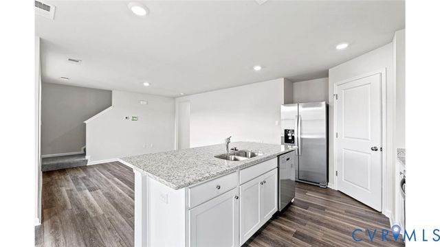 3807 Crow's Nest Ct, Hopewell, VA 23860