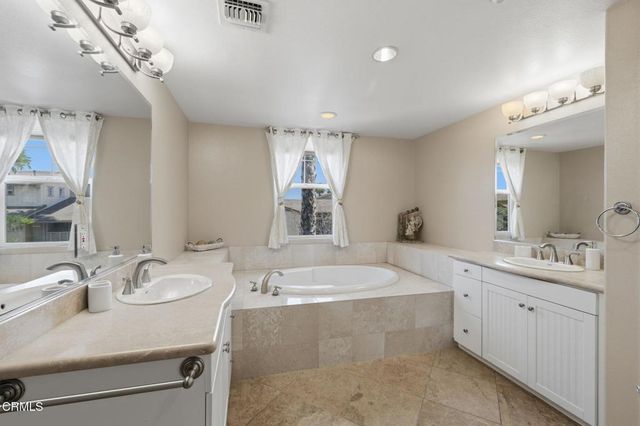 1531 Windshore Way, Oxnard, CA 93035