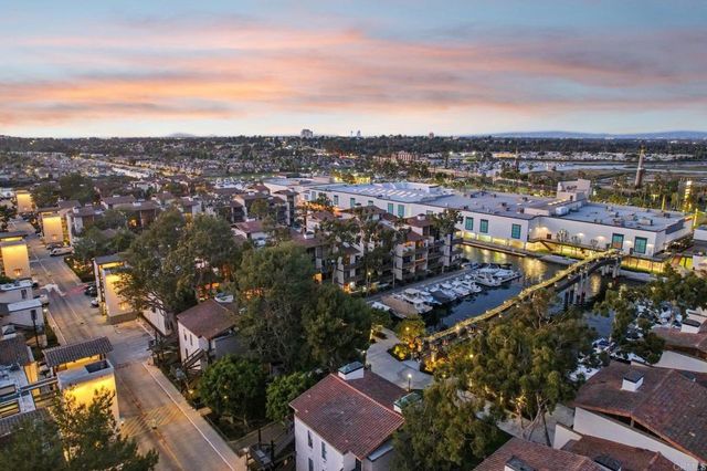 7126 Marina Pacifica Drive, Long Beach, CA 90803