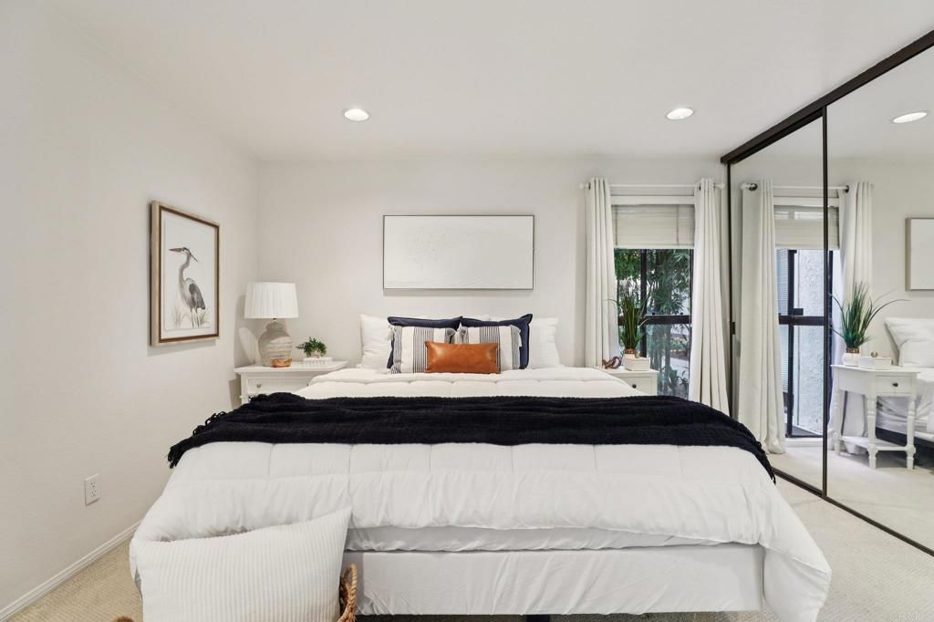 Image 19 of property listing at 7126 Marina Pacifica Drive, Long Beach, CA 90803