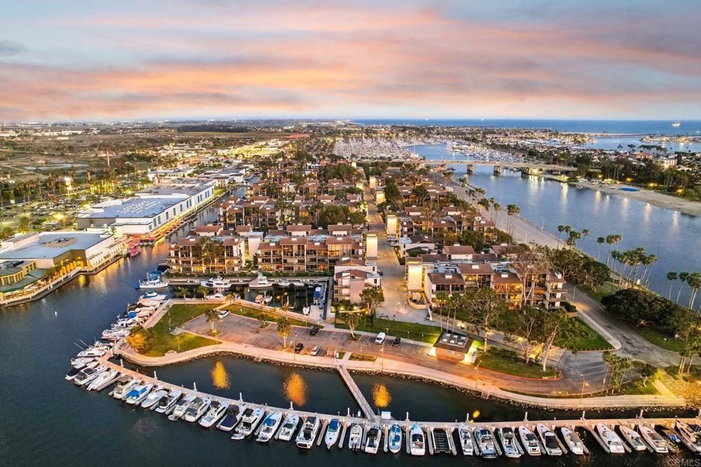 Image 2 of property listing at 7126 Marina Pacifica Drive, Long Beach, CA 90803