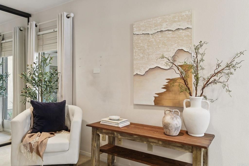 Image 21 of property listing at 7126 Marina Pacifica Drive, Long Beach, CA 90803