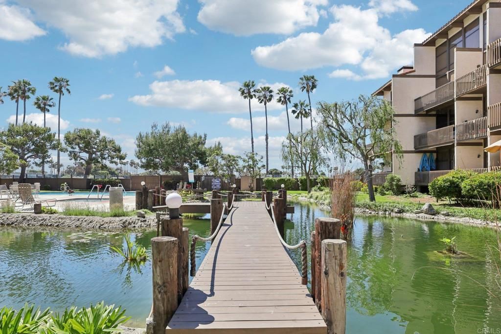 Image 36 of property listing at 7126 Marina Pacifica Drive, Long Beach, CA 90803