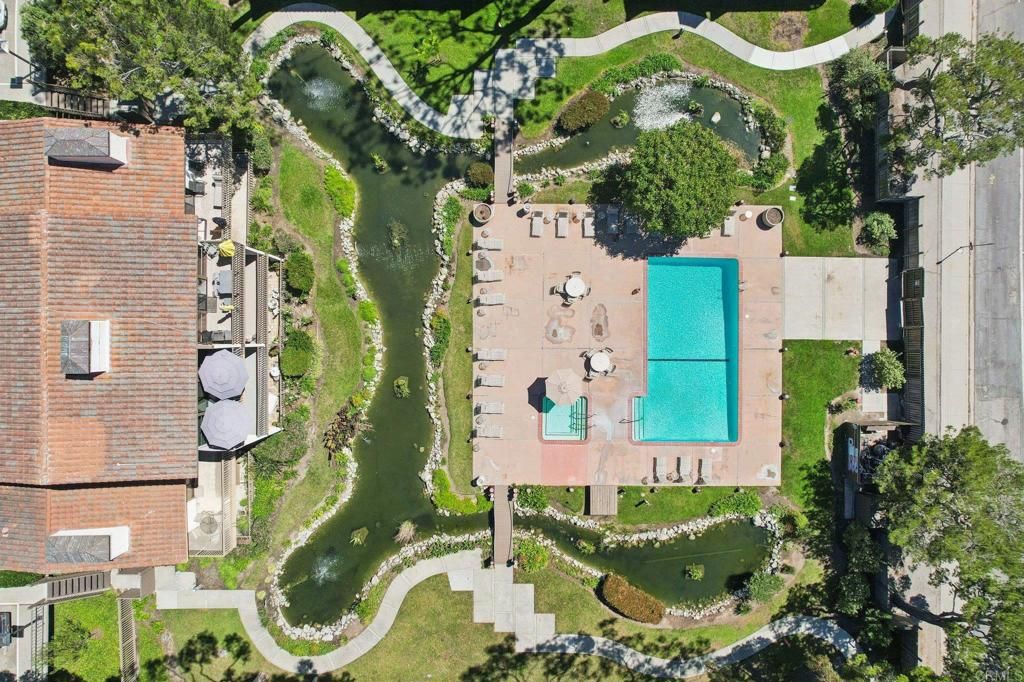 Image 39 of property listing at 7126 Marina Pacifica Drive, Long Beach, CA 90803
