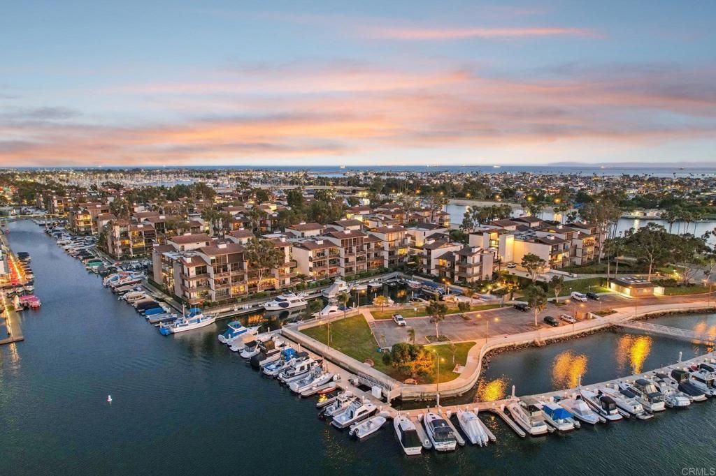 Image 59 of property listing at 7126 Marina Pacifica Drive, Long Beach, CA 90803