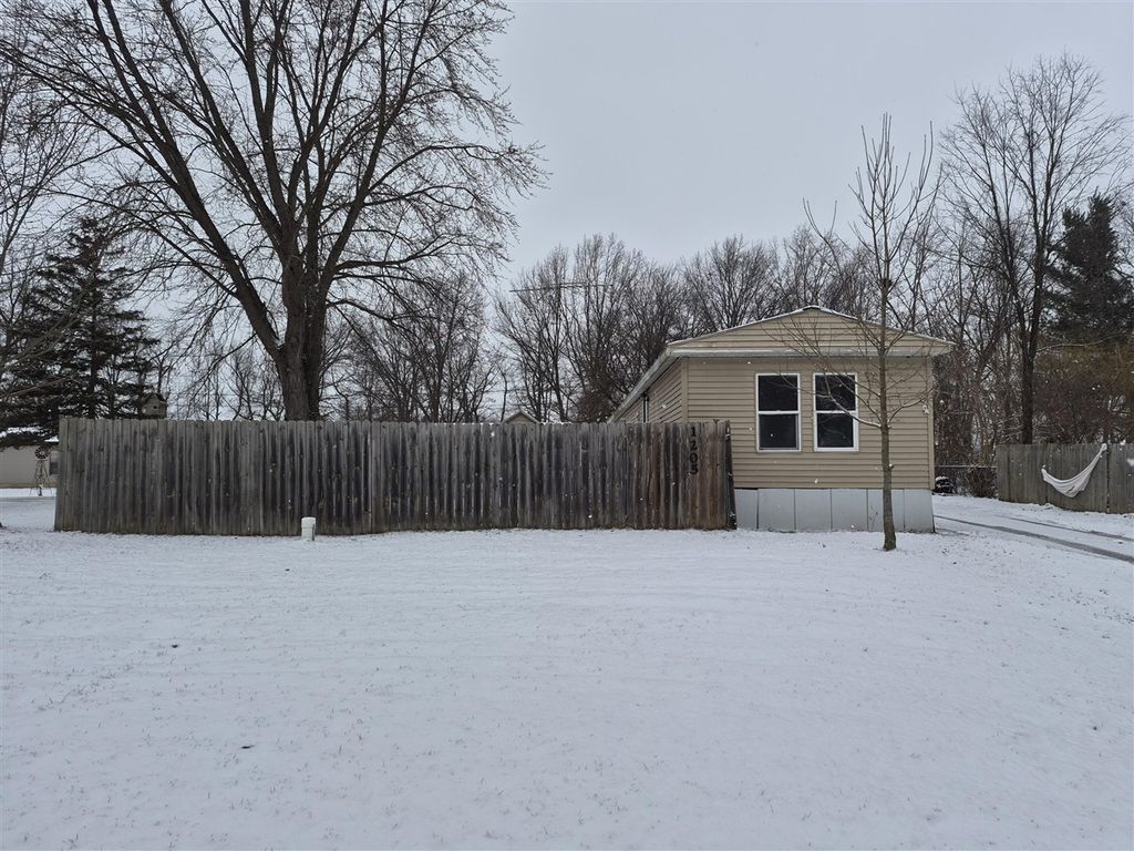 1205 Cherry Lane, Battle Creek, MI 49017