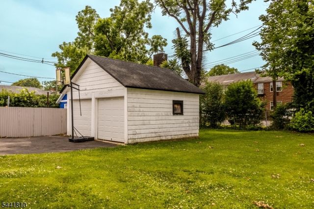 1074 Rose St, Plainfield City, NJ 07060