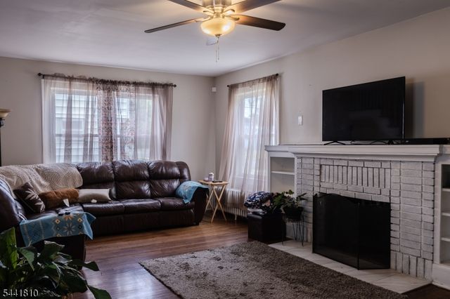 1074 Rose St, Plainfield City, NJ 07060