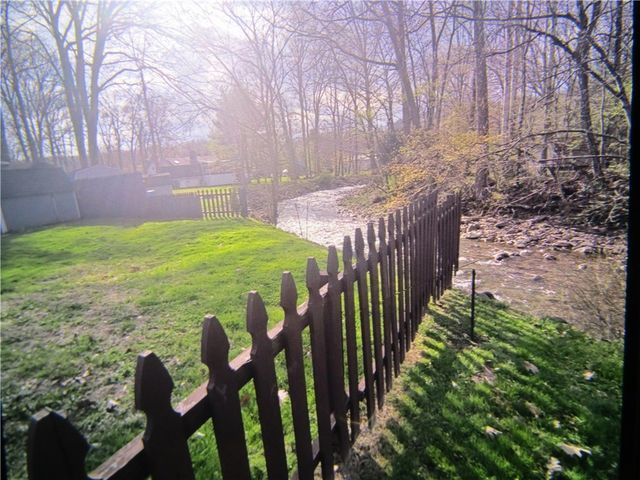 135 Mennonite Camp Rd, Mt Pleasant Twp, PA 15666