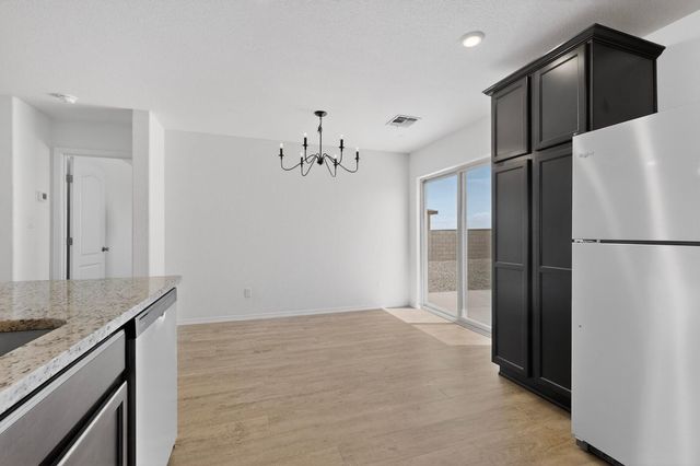 2501 Desi Loop, Belen, NM 87002