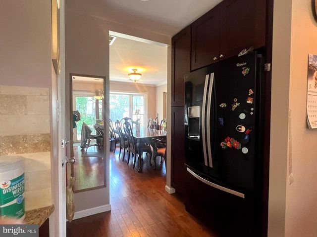 2584 JOHN MILTON DR, Herndon, VA 20171