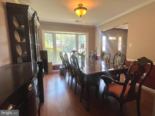 2584 JOHN MILTON DR, Herndon, VA 20171
