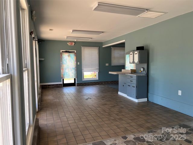 209 E King Street, Kings Mountain, NC 28086