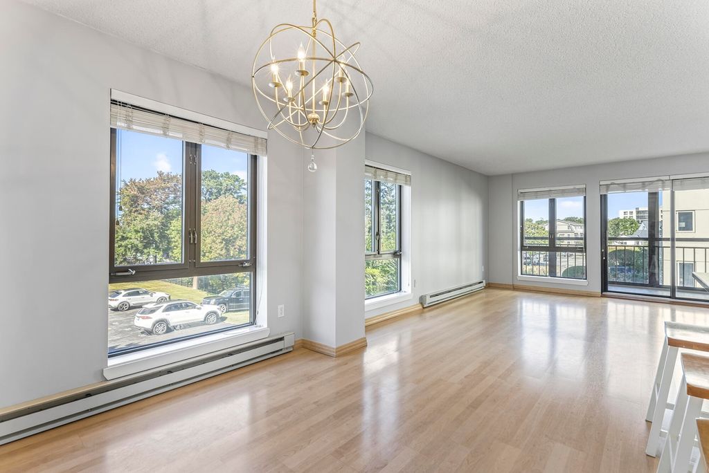 205 E Grand Avenue 2A, Old Orchard Beach, ME 04064 — photo 3