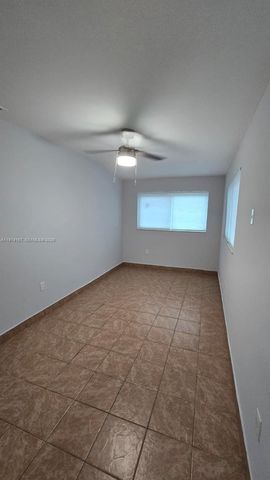 5911 SW 6th St 2, Miami, FL 33144