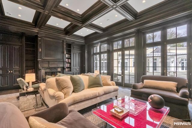 38 Rio Vista Drive, Alpine, NJ 07620