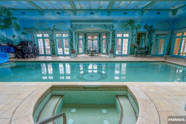 38 Rio Vista Drive, Alpine, NJ 07620