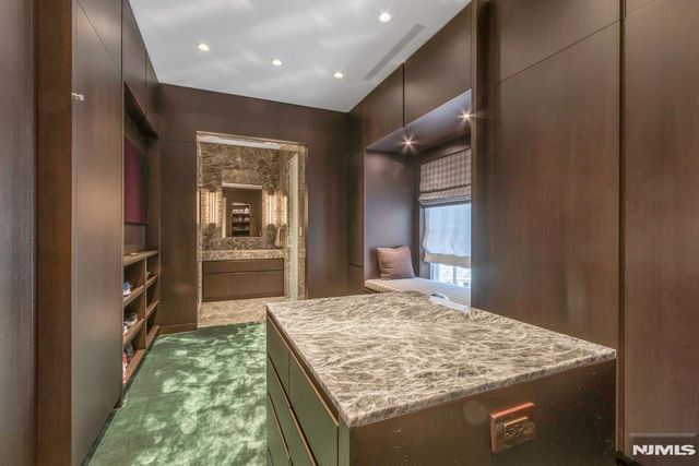 38 Rio Vista Drive, Alpine, NJ 07620