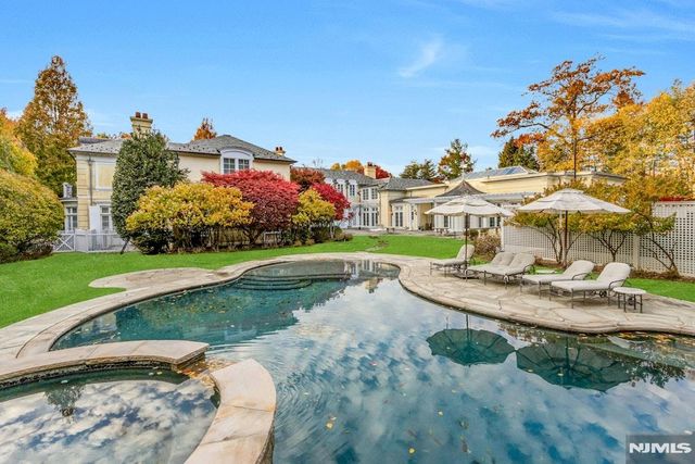 38 Rio Vista Drive, Alpine, NJ 07620